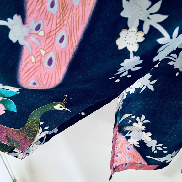 Sam Well Blue Floral Satin kimono Robe - Picture 8 of 9